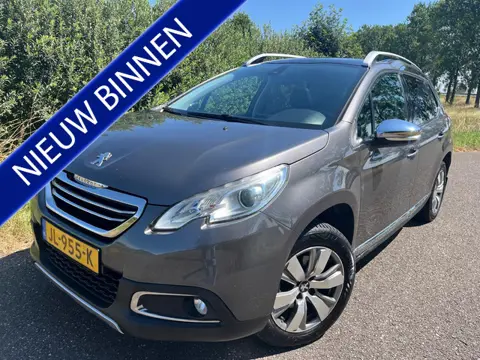 Peugeot 2008 1.2 | Clima | Cruise | Navi | Bluetooth | Parkeersens. | Panodak | Trekhaak