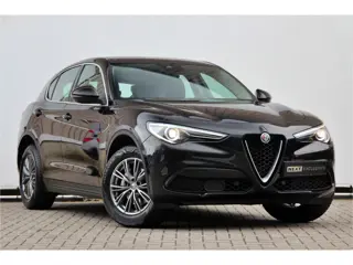 Alfa Romeo Stelvio 2.0 T AWD Super Business Edition - Volledige historie - 2 sleutels