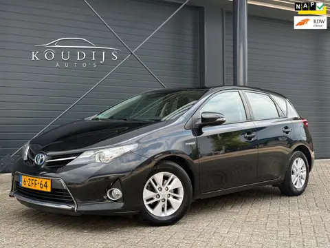 Toyota Auris 1.8 Hybrid Aspiration, Camera, All season, Volledig onderhouden