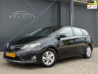Toyota Auris 1.8 Hybrid Aspiration, Camera, All season, Volledig onderhouden