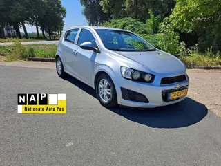 Chevrolet Aveo 1.2 LT 5 Deurs Airco/Cruise control