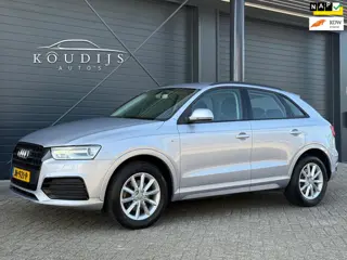 Audi Q3 1.4 TFSI CoD, S-line, Bi-Xenon, PDC, Elektrisch klep, Trekhaak, Zeer netjes