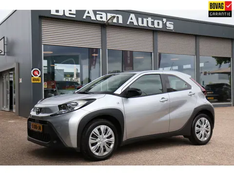 Toyota Aygo X 1.0 VVT-i S-CVT Automaat Camera Nl Auto Nap 11.000 km!