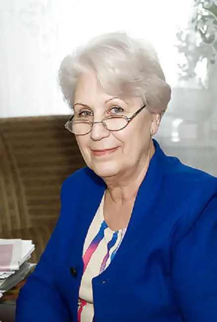 Huisvrouw op leeftijd wilt ook eens wat