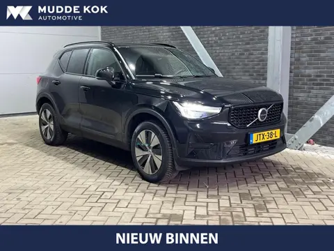 Volvo XC40 T4 Plug-in hybrid Plus Dark | Trekhaak | Harman/Kardon | Stoel+Stuurverwarming | Camera |