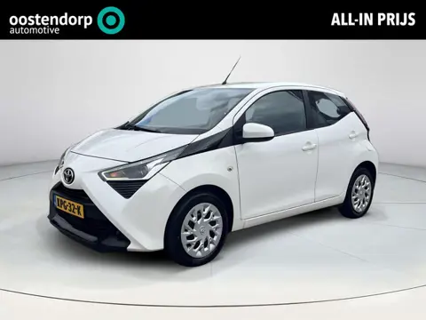 Toyota Aygo 1.0 VVT-i x-play | X-shift automaat | Bluetooth | Airconditioning |