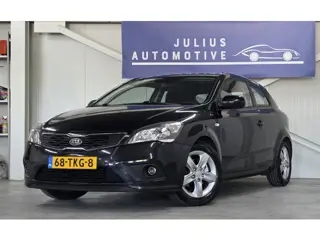 Kia Pro_cee'd 1.4 CVVT Navigator Plus Pack Clima Camera Navi APK 08-2027 Mooi!