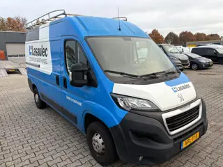 Peugeot Boxer 333 2.2 BlueHDi 120 L2H2 Premium MOTORSCHADE