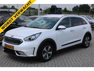 Kia Niro 1.6 GDi Hybrid First Edition (bj 2016, automaat)