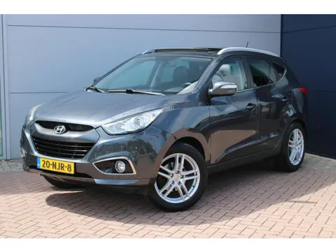 Hyundai ix35 2.0i i-Catcher TREKHAAK(1600KG) - VERWARMDE VOORSTOELEN - LEER - NAVI