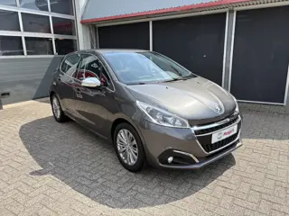Peugeot 208 1.2 PureTech Blue Lease Allure (bj 2019)