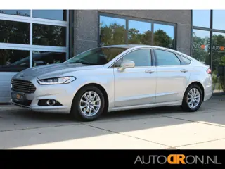 Ford Mondeo 1.5 TDCi Titanium HB EURO6 Dealer Onderhouden