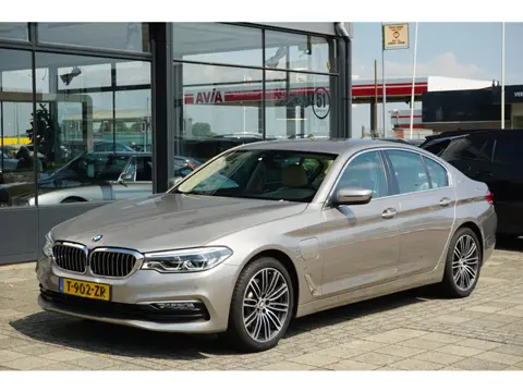 BMW 5-serie 530e iPerformance High Executive