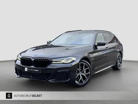BMW 5-serie Touring 530e xDrive M-Sport | Pano | Trekhaak | Laser | Harman Kardon | Head Up | Comfor