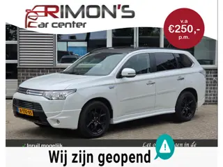Mitsubishi Outlander 2.0 PHEV Instyle+ Leder Dakraam Navi Camera