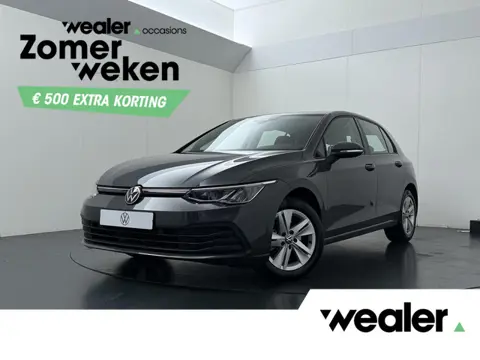 Volkswagen Golf 1.0 eTSI Life | 110 PK | Automaat | Adaptive Cruise Control | Achteruitrijcamera | C