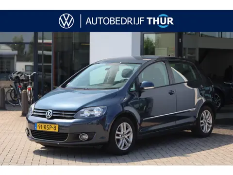 Volkswagen Golf Plus 1.2 TSI Highline DSG 77KW/103PK, Navigatie, parkeer sensoren achter, stuurwiel 