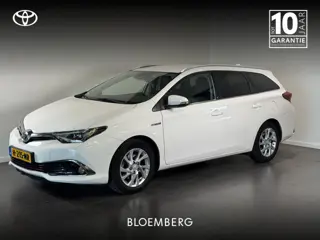 Toyota Auris Touring Sports 1.8 Hybrid Black Edition Go | Parkeersensoren voor - en achter | Trekhaa