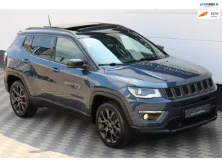 Jeep Compass 4xe 240 Plug-in Hybrid Electric S Pano BTW !!
