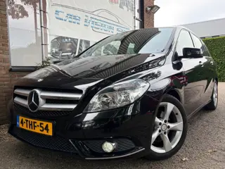 Mercedes-Benz B-klasse 180 Ambition|Trekhaak|Cruise|Airco|