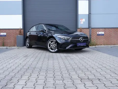 Mercedes-Benz A-klasse 250 e AMG Line