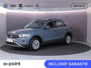 Volkswagen T-Roc 1.0 TSI Life 110 pk | Navigatie via App | LED koplampen | Parkeersensoren (Park ass