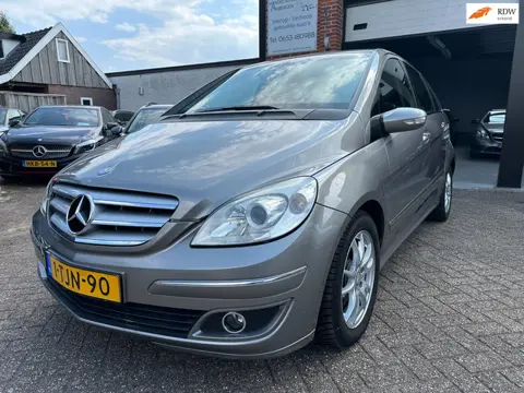 Mercedes-Benz B-klasse 170 Business Class AUTOMAAT-AIRCO-STOELVERWARMING-CRUISE