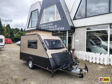 Kip Shelter Plus  De waard luifel