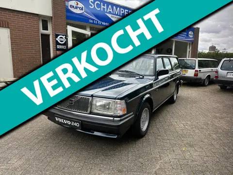 Volvo 240 2.3i GLE