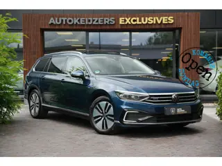 Volkswagen Passat 1.4 TSI PHEV GTE Pano