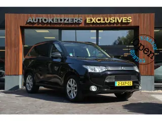 Mitsubishi Outlander 2.0 PHEV instyle Navi Leer PDC Clima Stoelverw.