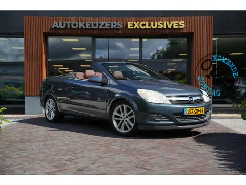 Opel Astra TwinTop 1.8 Enjoy Dakstoring