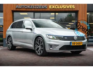 Volkswagen Passat Variant 1.4 TSI GTE Highline Pano Clima Leer/Stof Cruise 19"LM