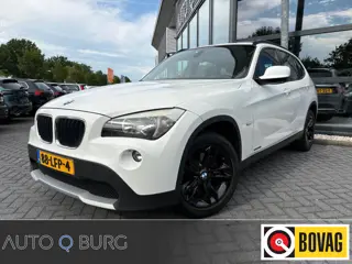 BMW X1 SDrive18i Executive | Pano | PDC | Airco | Cruise | Navi | ORG NL |