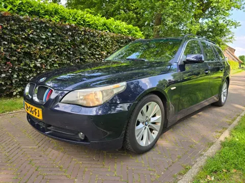 BMW 5 Serie Touring 523i Executive (bj 2006, automaat)