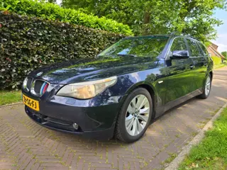 BMW 5 Serie Touring 523i Executive (bj 2006, automaat)
