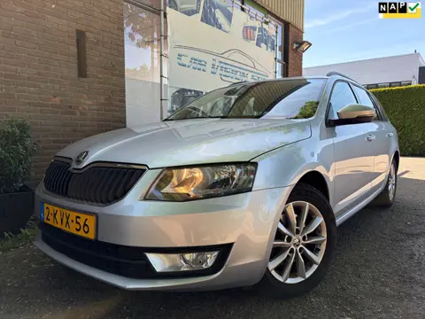 Skoda Octavia Combi 1.6 TDI Ambition Businessline|Automaat|Leder|clima|EXPORT|