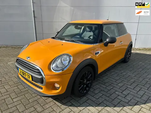 Mini Mini 1.5 One D Pepper Business Navi Cruise Controle Climat Controle Keyless