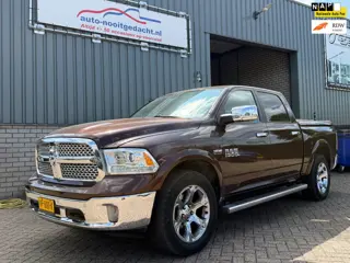 Dodge Ram 1500 5.7 V8 Quad Cab 6'4