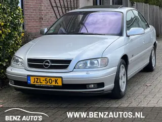 Opel Omega 2.2i-16V Youngtimer/Automaat/PDC