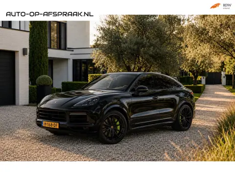 Porsche Cayenne Coupé 3.0 E-Hybrid Chrono Pano Luchtv. Leer