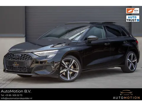 Audi A3 Sportback 40 TFSIe Edition PANO CAMERA PARKEERHULP LED 18 INCH