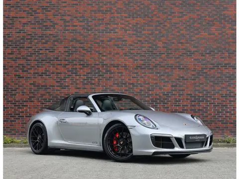 Porsche 911 3.0 Targa 4 GTS | Sport Chrono - BOSE - Camera
