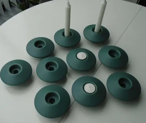 WAXINELICHTJES EN KANDELAAR IN EEN GROEN 8 STUKS NIEUW