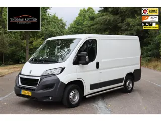Peugeot Boxer 330 2.2 HDI L1H1 Première 2015 | Airco | Trekhaak | Cruise Control | Stuurwiel Bedieni