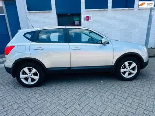 Nissan Qashqai 2.0 Acenta Automaat