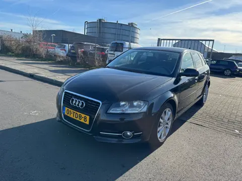 Audi A3 Sportback 1.6 TDI DSG AUTOMAAT EURO 5