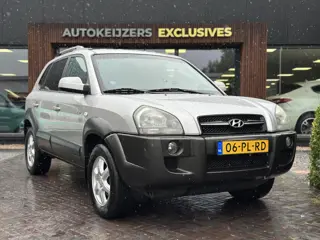 Hyundai Tucson 2.7i V6 4WD Style Trekhaak Camera Stoelverwarming Leer