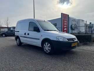 Opel Combo 1.7 DI | Trekhaak | Schuifdeur Rechts | Radio | Elektrische ramen voor