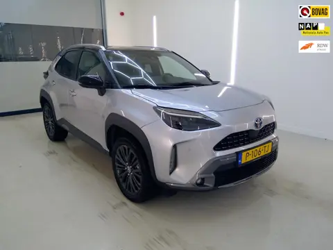 Toyota Yaris Cross 1.5 Hybrid Adventure+Led+Leder+Navigatie+JBL-Sound+camera+stoel+verw+18"Lmv+cruis